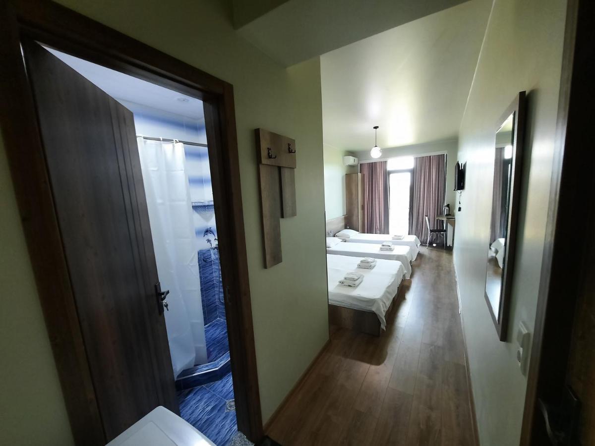Delta Hotel Ureki Kültér fotó