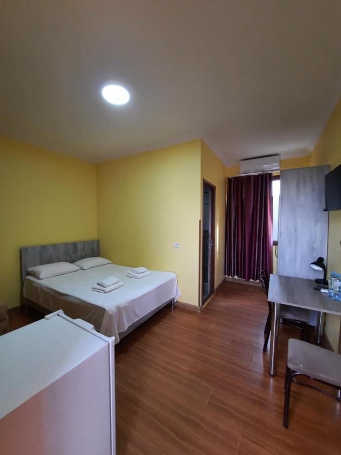 Delta Hotel Ureki Kültér fotó