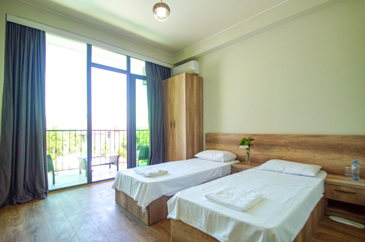Delta Hotel Ureki Kültér fotó