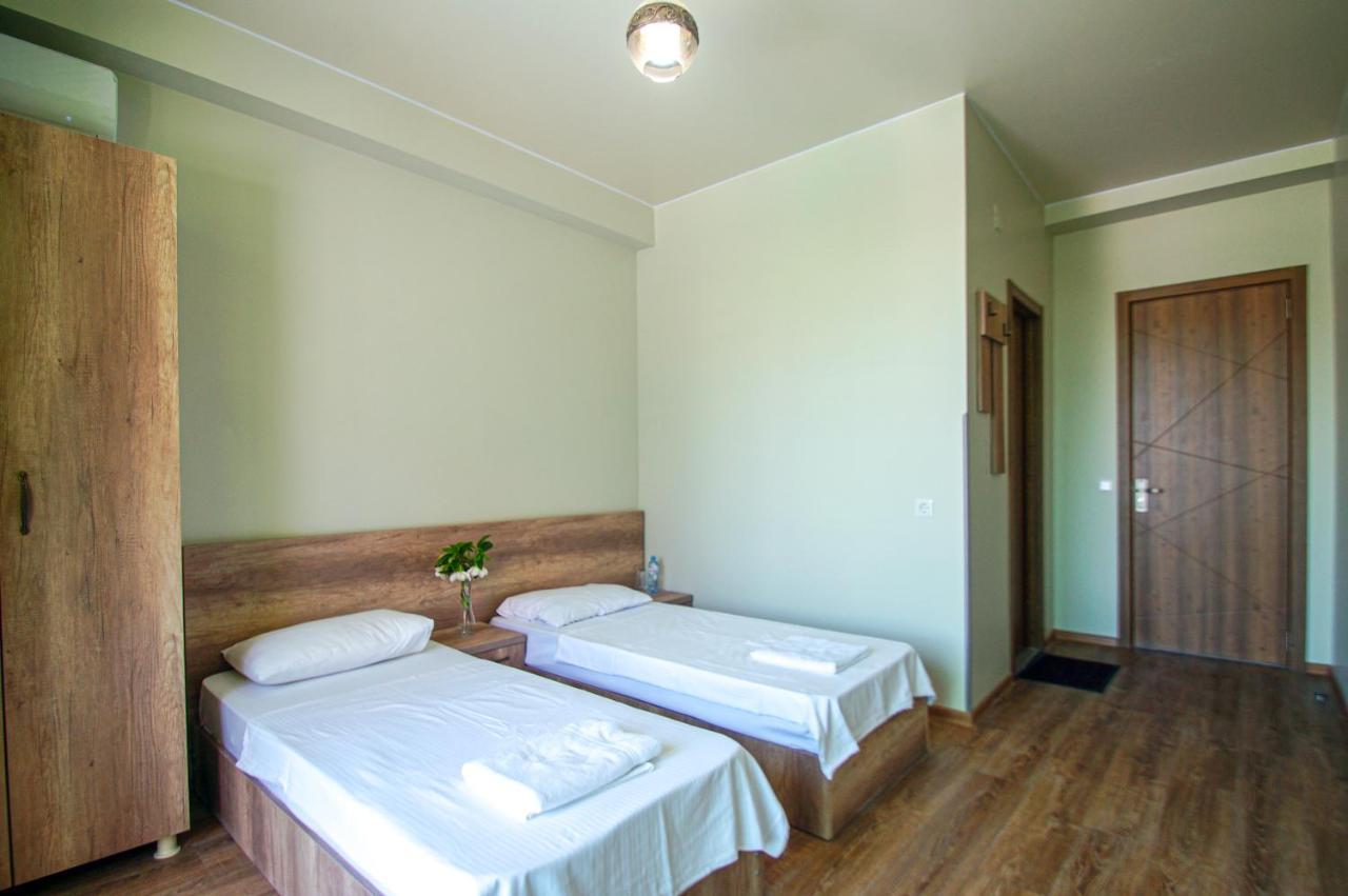Delta Hotel Ureki Kültér fotó